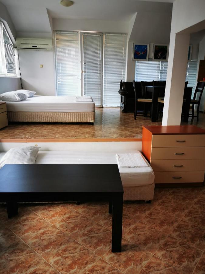 Jelezchevi Guest Rooms 프리모르스코 외부 사진