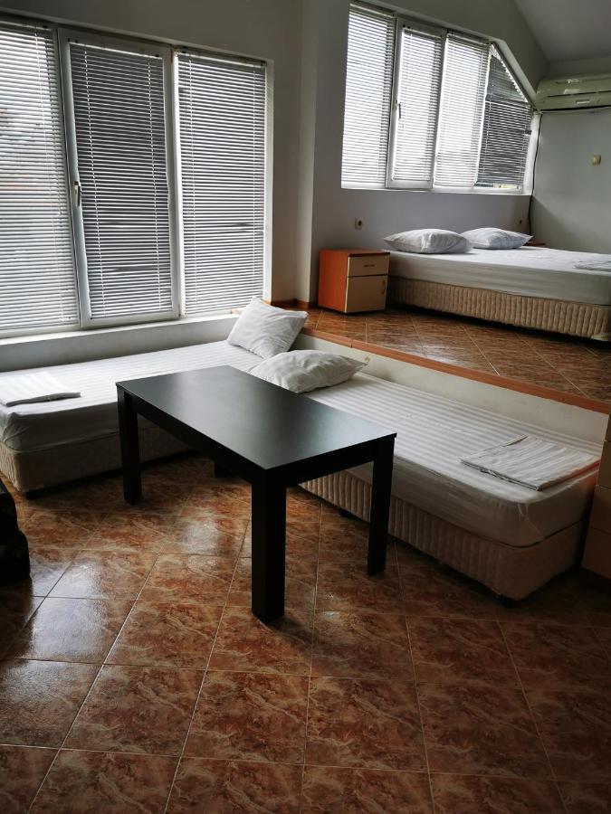 Jelezchevi Guest Rooms 프리모르스코 외부 사진