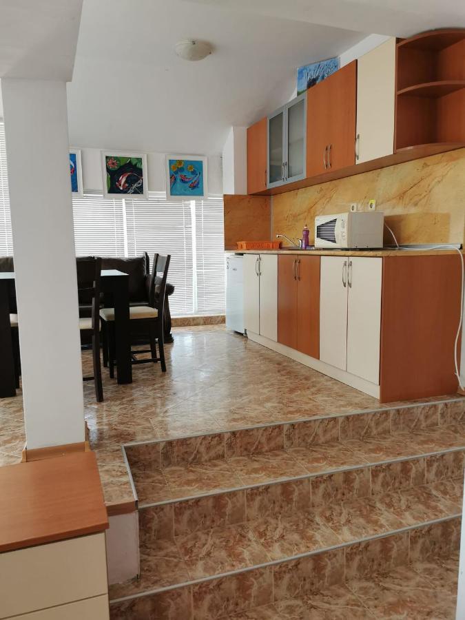Jelezchevi Guest Rooms 프리모르스코 외부 사진