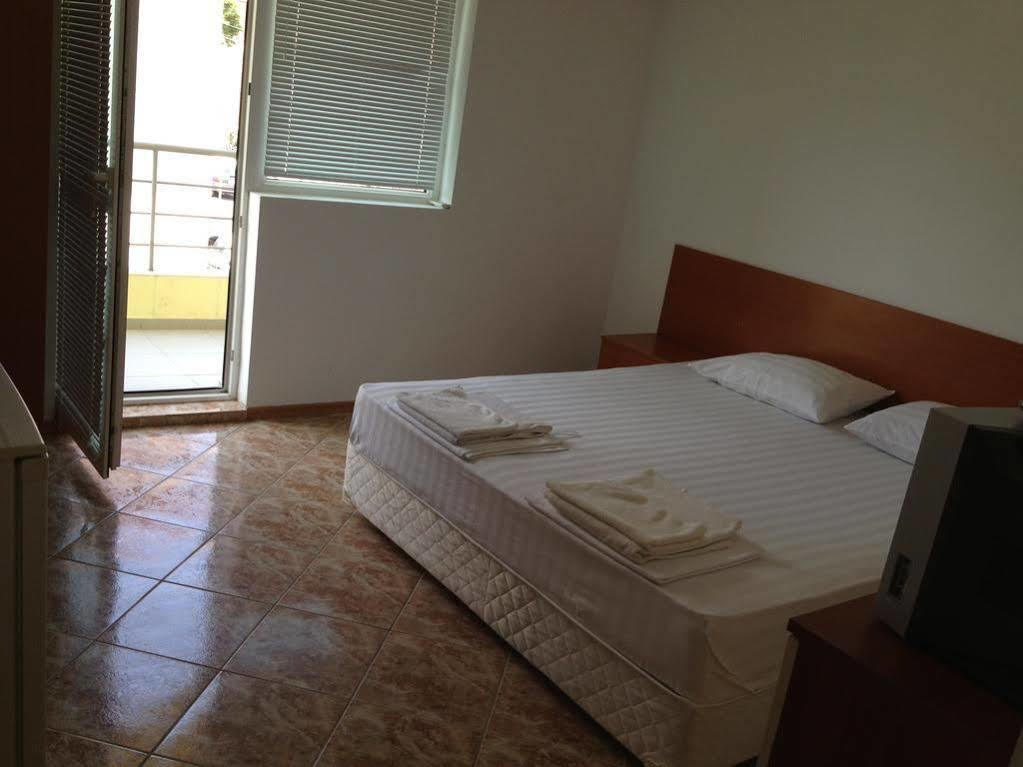 Jelezchevi Guest Rooms 프리모르스코 외부 사진